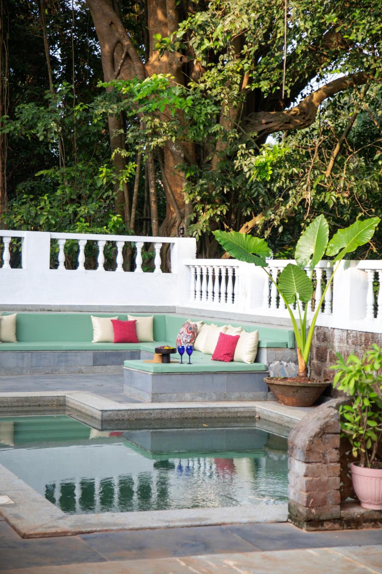 Lamrin Ucassaim Goa An Indo Portuguese Hotel Moira Exterior photo