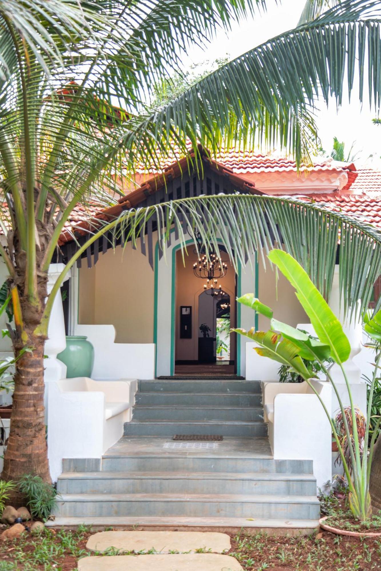 Lamrin Ucassaim Goa An Indo Portuguese Hotel Moira Exterior photo